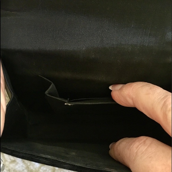 🆕 Black Satin & Velvet Evening Bag - Picture 5 of 5